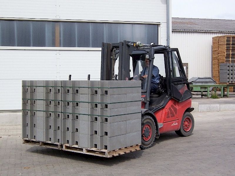 Betonschalungssteine